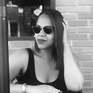 Meet your Posher, Vanessa